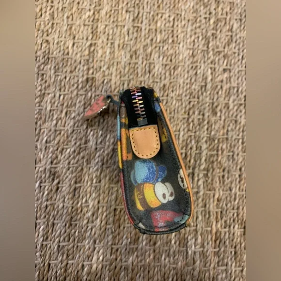 Y2K VINTAGE DOONEY & BOURKE BUMBLE BEE MINI SMALL WALLET - Picture 6 of 13